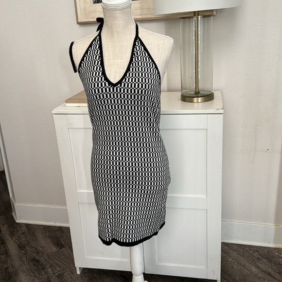 Butter Melon NWT Mini Bodycon Check Dress - Picture 4 of 16